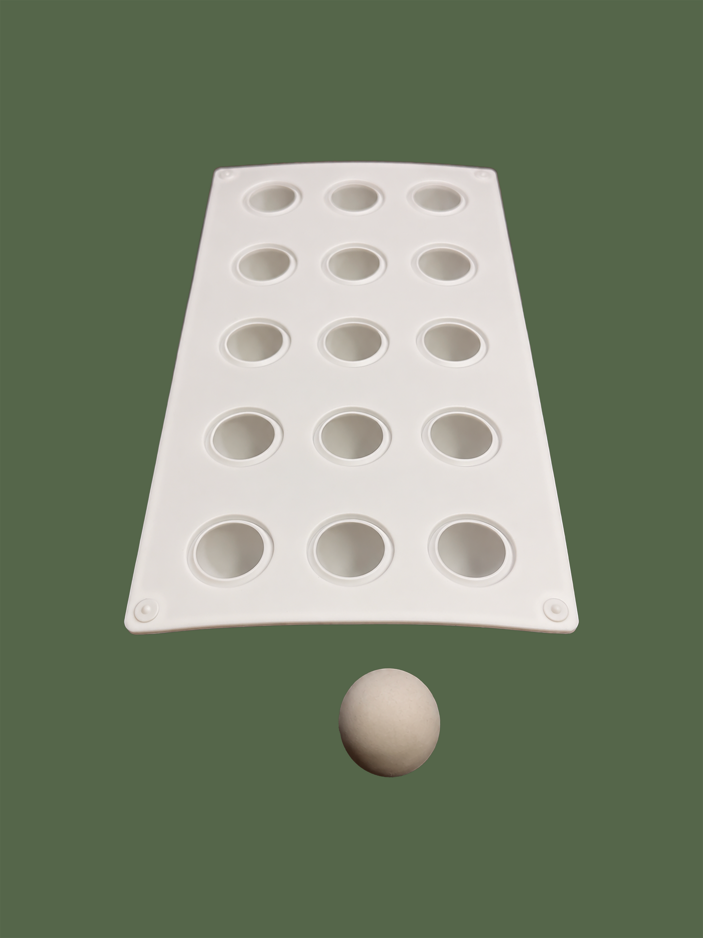 Half Spheres (M) (15 Cavities)