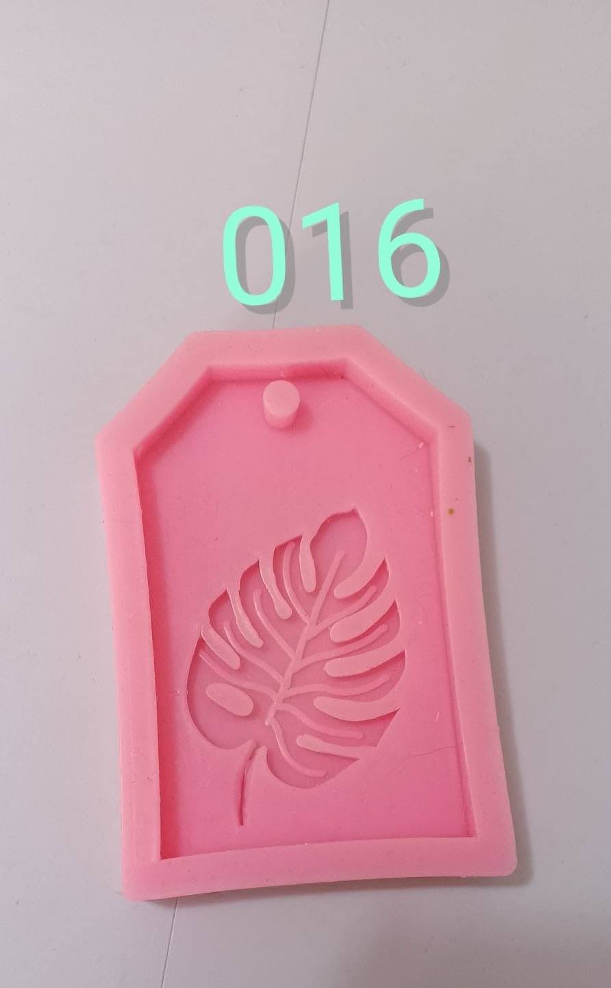 016