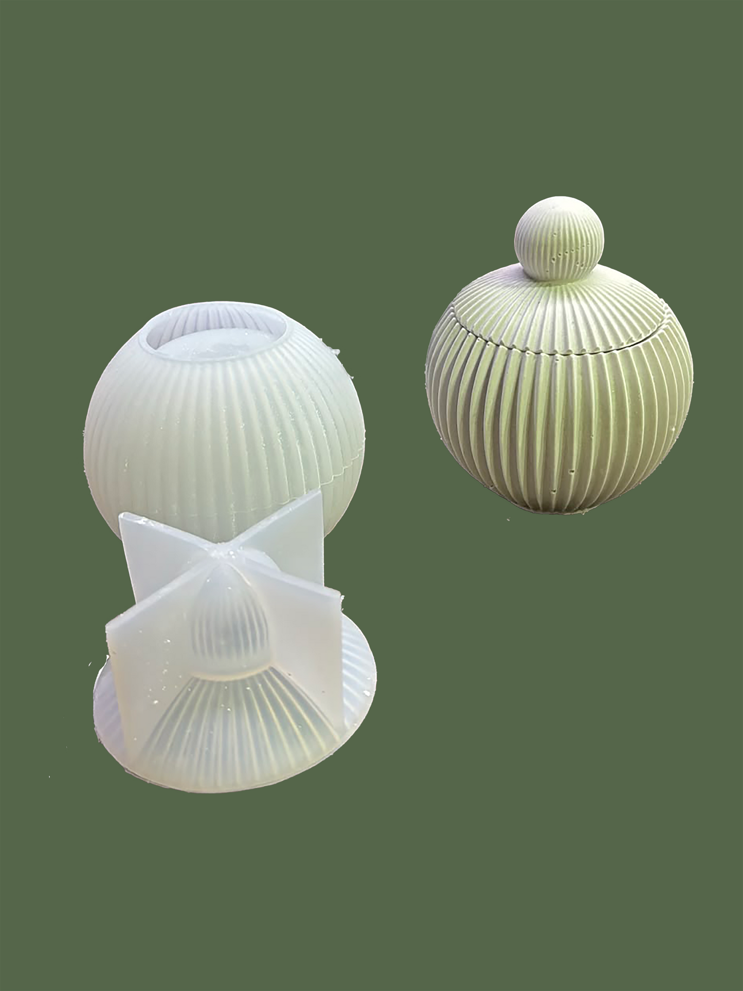 Ribbed Round Pot with Cover