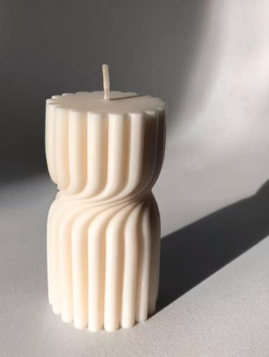 Small stripped pillar
